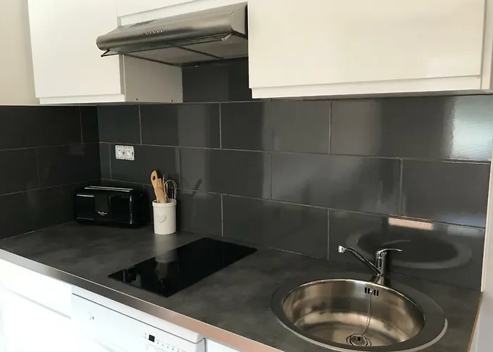 بيت للعطل A La *